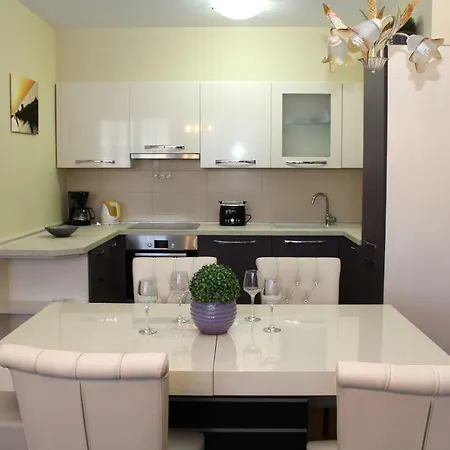 Apartman Mel Ii